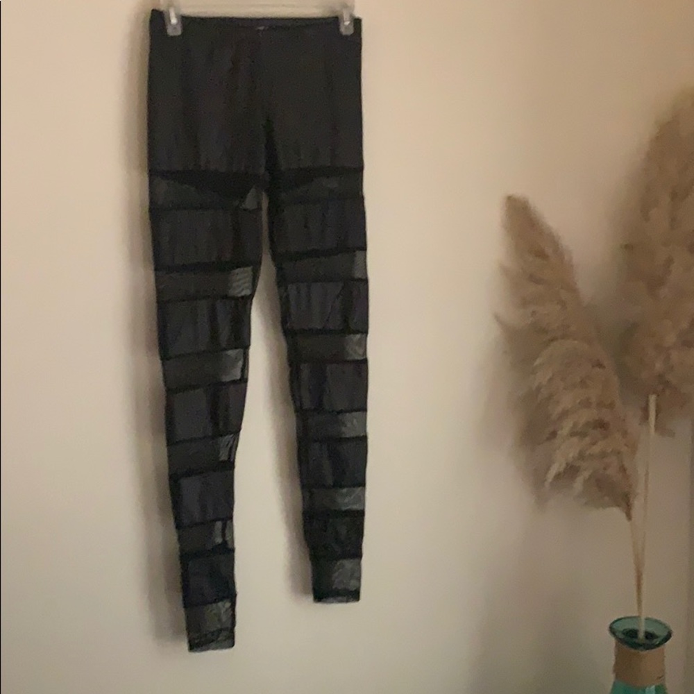Cut out mesh leggings